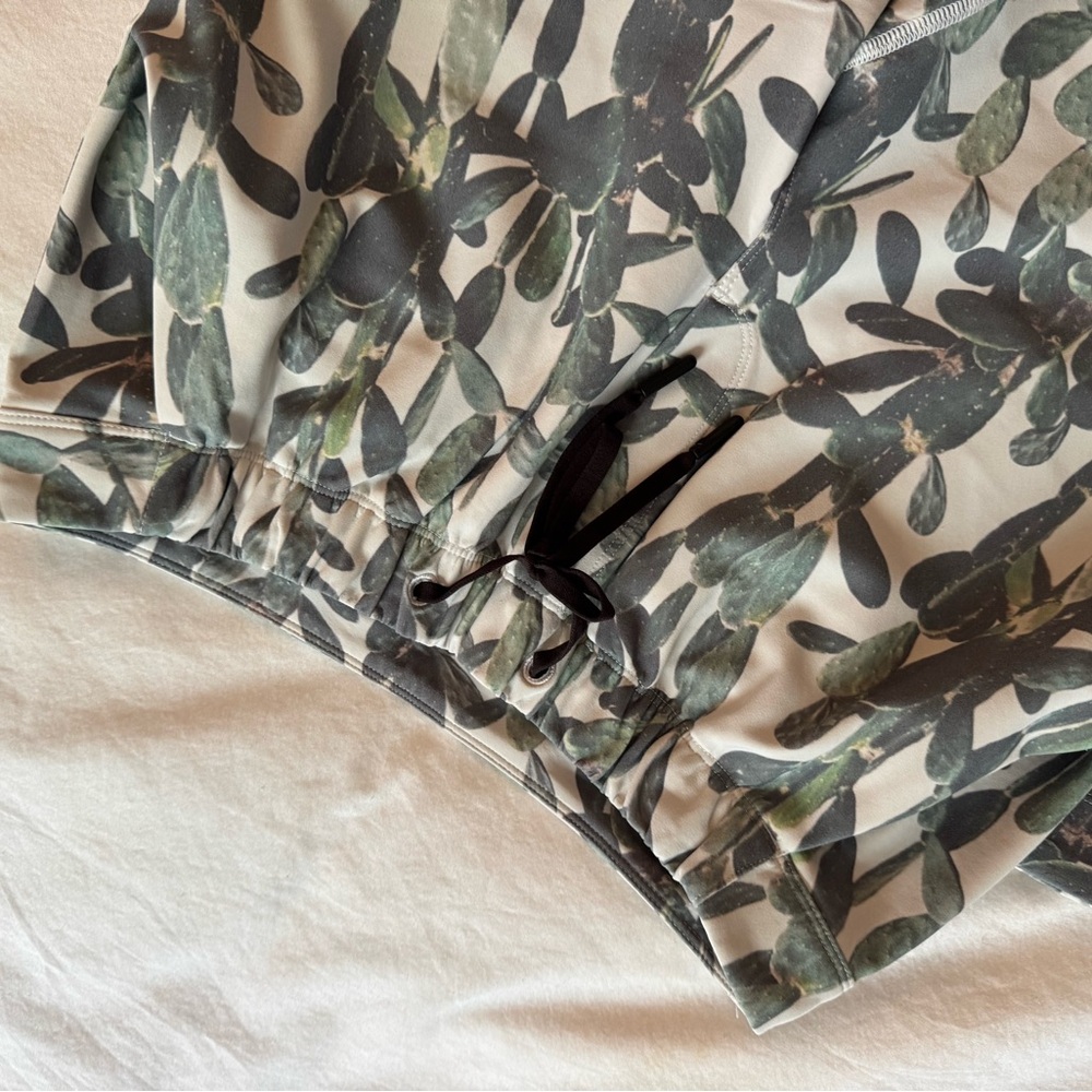 Vintage lululemon athletica cactus jogger track pants